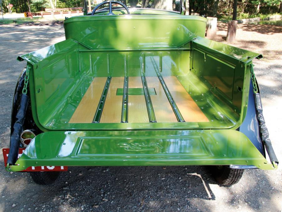  Ford Model A Open Cab Pickup 1930 года  (фото 9 из 14)